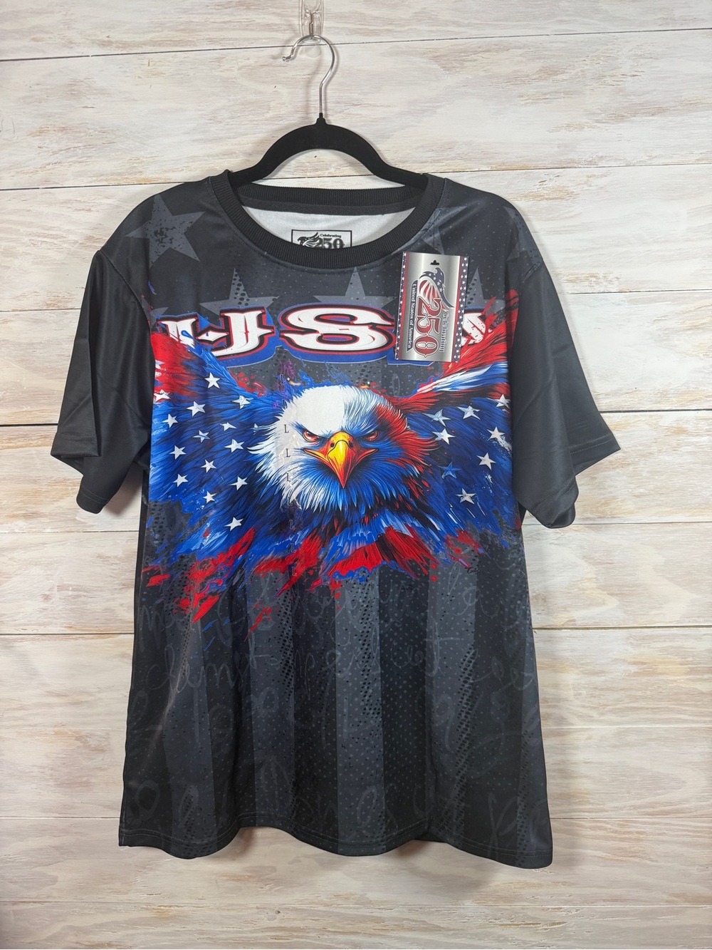 Men's Size Large L Patriotic USA Eagle T-Shirt Celebrating 250 We The People